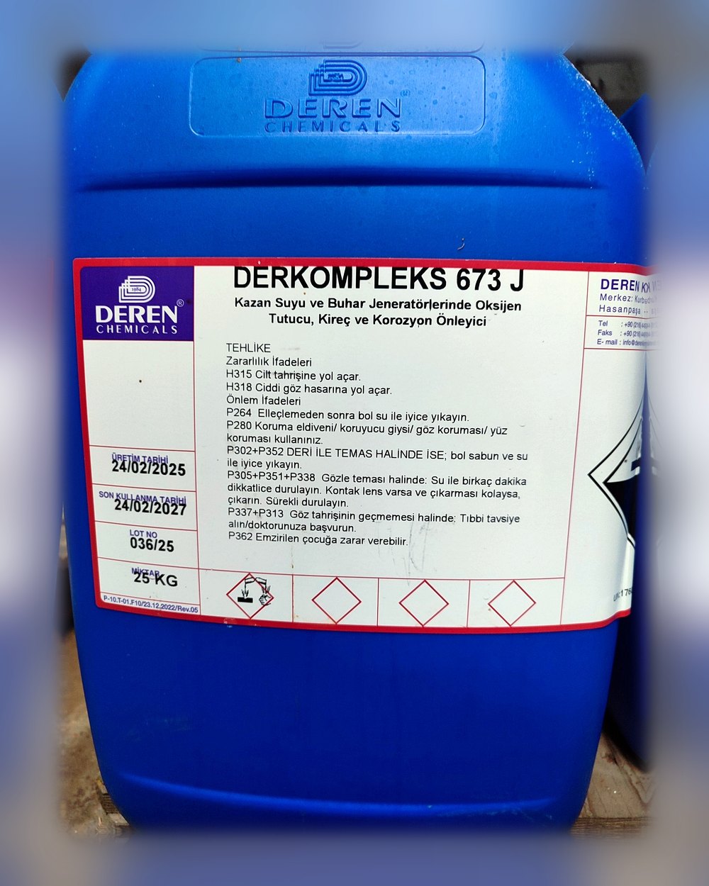 DERKOMPLEKS 673 J 25 kg bidon – Deren Kimya ürün fotoğrafı